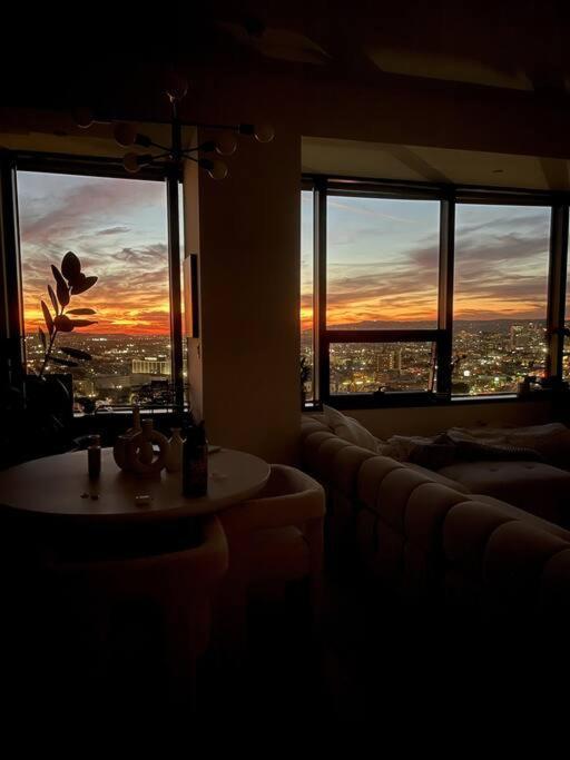 Luxury Highrise Condo Downtown La Los Angeles Buitenkant foto